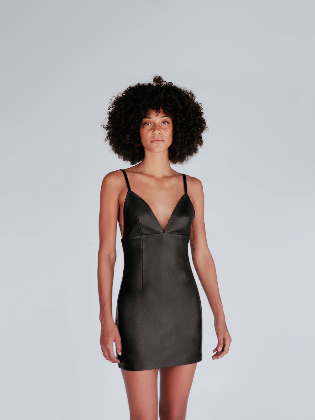 ワンピース ETMON Slip Logo String Dress, Black LIFETIME-120.jpg?v=1638300795
